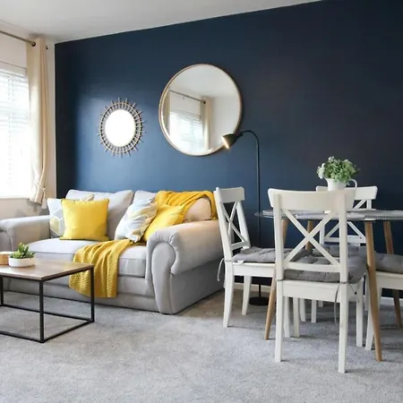Modern And Stylish 1bd Flat In בריסטול